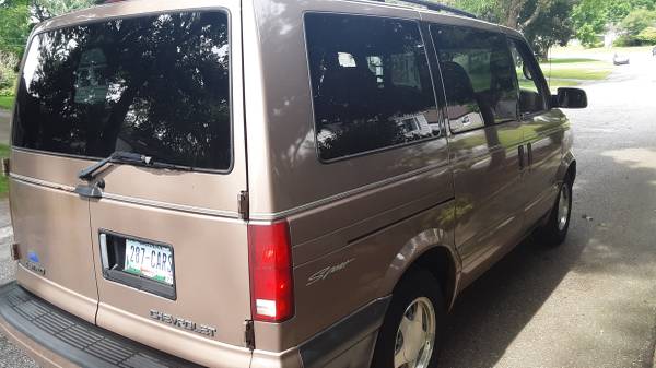 2000 Chevy Astro mini van for sale in South Bend, IN – photo 3