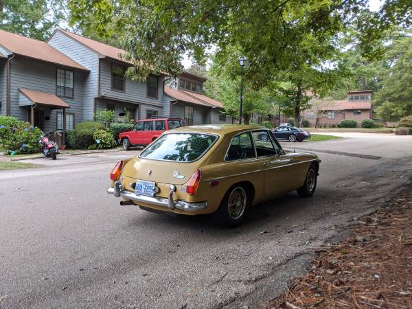 1974 MG MGB GT - cars & trucks - by owner - vehicle automotive sale for sale in Raleigh, NC – photo 7