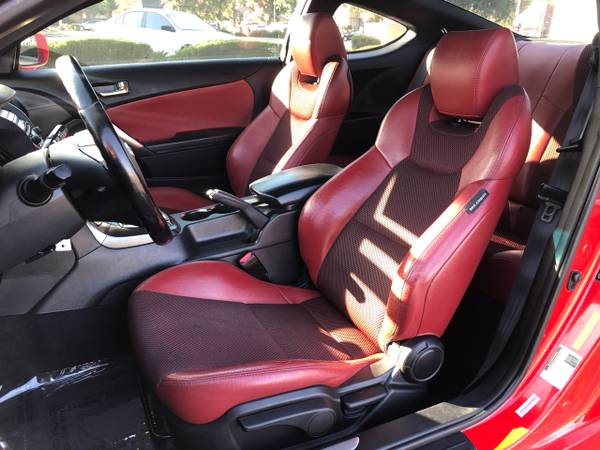 2013 Hyundai Genesis Coupe 2dr V6 3.8L Man R-Spec for sale in Corona, CA – photo 11