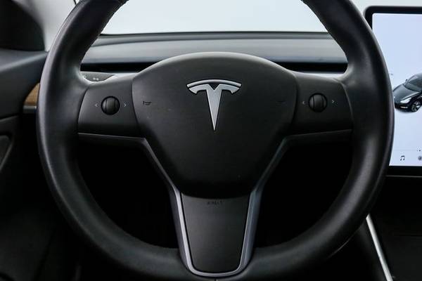 Model 3 2019 Tesla Model 3 Standard Range Plus for sale in Honolulu, HI – photo 11
