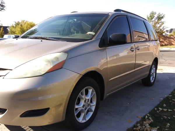 2006 TOYOTA SIENNA .LE - cars & trucks - by owner - vehicle... for sale in West Valley City, UT – photo 3