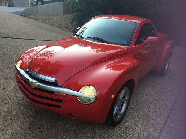 2003 CHEVY SSR HARDTOP CONVERTIBLE ROADSTER 107000 MILES JUST $14995!! for sale in Camdenton, MO – photo 3