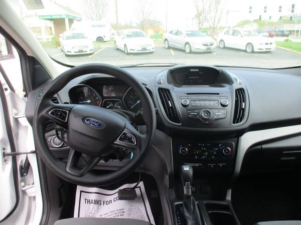 2017 Ford Escape SE - - by dealer - vehicle automotive for sale in BLUE SPRINGS, MO – photo 13