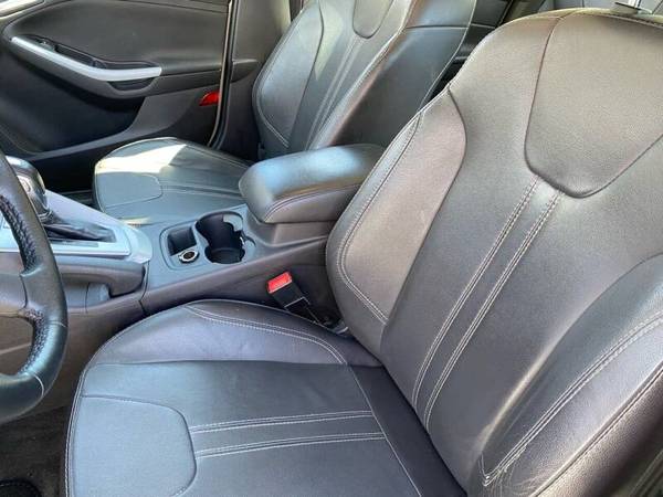 7, 999 2014 Ford Focus SE Sedan Leather, Only 99k Miles, Super for sale in Laconia, VT – photo 9