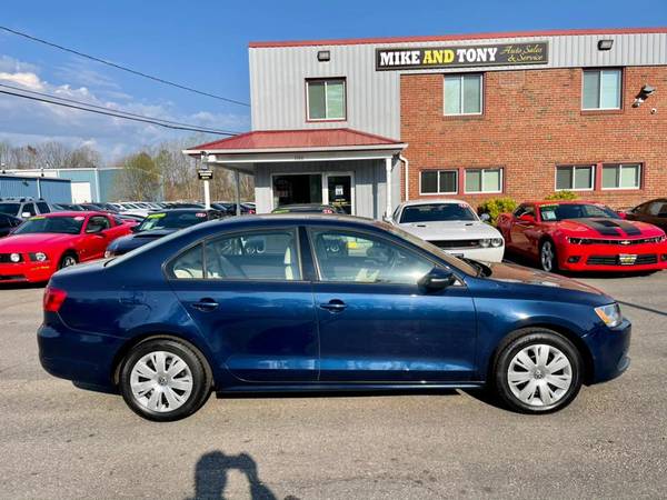 Wow! A 2014 Volkswagen Jetta Sedan with 106, 074 Miles-Hartford for sale in South Windsor, CT – photo 4