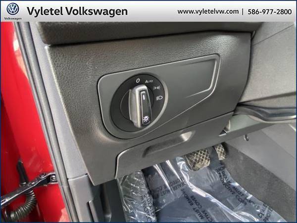 2019 Volkswagen Tiguan SUV 2 0T S 4MOTION - Volkswagen Cardinal Red for sale in Sterling Heights, MI – photo 19