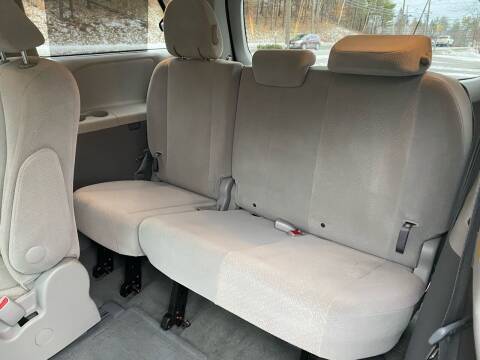 14, 999 2014 Toyota Sienna LE AWD Super Clean, 103k Miles for sale in Belmont, NH – photo 12