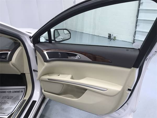 2013 Lincoln MKZ Base with - cars & trucks - by dealer - vehicle... for sale in Wapakoneta, IN – photo 15