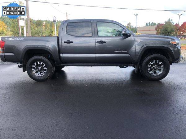 2017 Toyota Tacoma SR5 Model Guaranteed Credit Approval!㉂ for sale in Woodinville, WA – photo 12