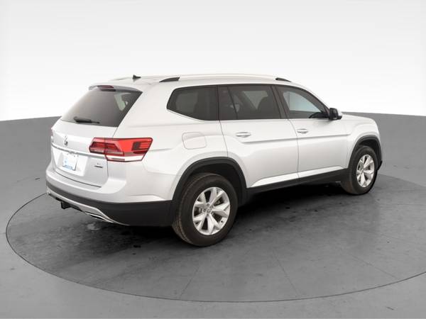 2019 VW Volkswagen Atlas SE 4Motion Sport Utility 4D suv Silver for sale in Imperial Beach, CA – photo 11