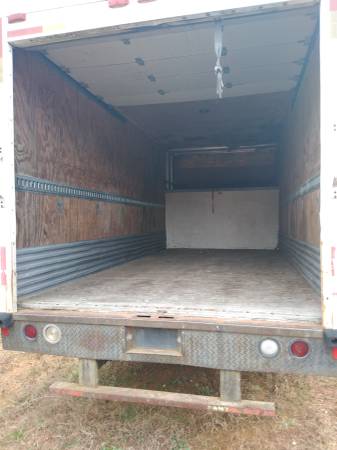 1997 Ford E350 Box Truck for sale in Mount Pleasant, NC – photo 5