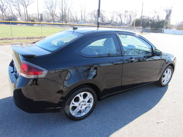 2009 FORD FOCUS*ONE OWNER**ONLY 66K*GR8 TIRES*BT*AUX*USB*COUPE*4CYL*... for sale in Highland, IL – photo 6