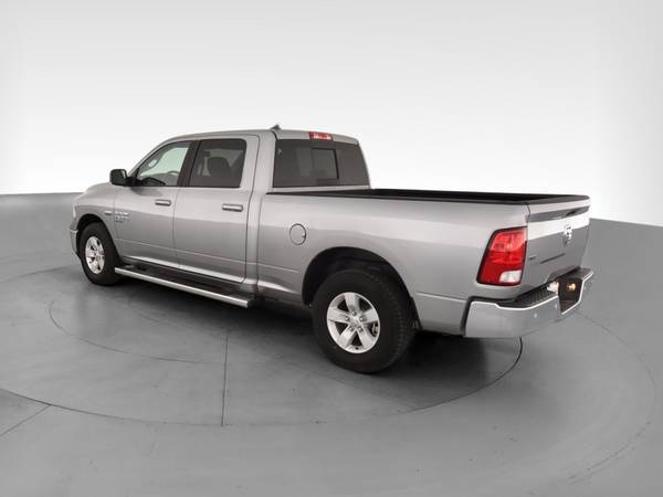2020 Ram 1500 Classic Crew Cab SLT Pickup 4D 6 1/3 ft pickup Gray -... for sale in Bakersfield, CA – photo 7