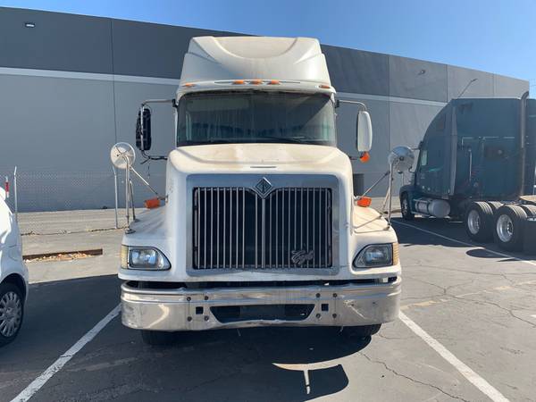 2001 International Eagle for sale in Mira Loma, CA – photo 2