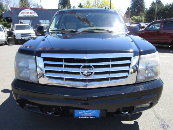 2002 Cadillac Escalade EXT 4dr AWD BLACK SUPER SHARP TRUCK ! for sale in Milwaukie, OR – photo 4