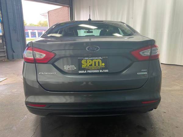 2015 Ford Fusion SE sedan GREY - cars & trucks - by dealer - vehicle... for sale in Merrillville, IL – photo 7