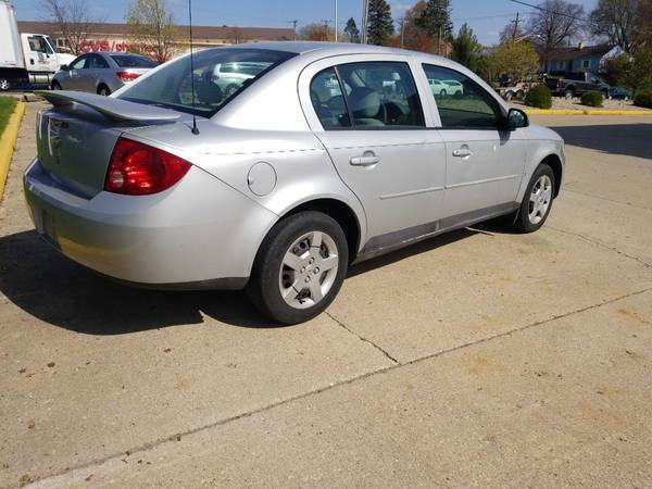 2007 CHEVROLET COBALT - - by dealer - vehicle for sale in Rockford, IL – photo 4