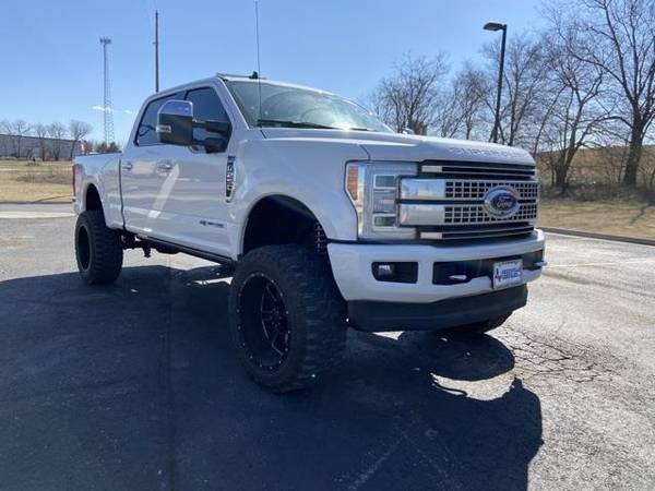 2019 Ford F-250SD Platinum - truck - - by dealer for sale in Ardmore, OK – photo 15