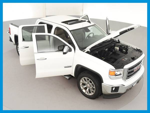2015 GMC Sierra 1500 Crew Cab SLT Pickup 4D 5 3/4 ft pickup White for sale in Lewisville, TX – photo 21