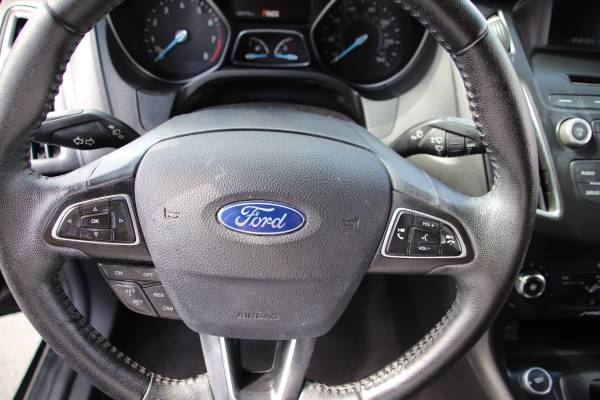 👉 2015 Ford FOCUS Sedan SE for sale in Roseville, CA – photo 23
