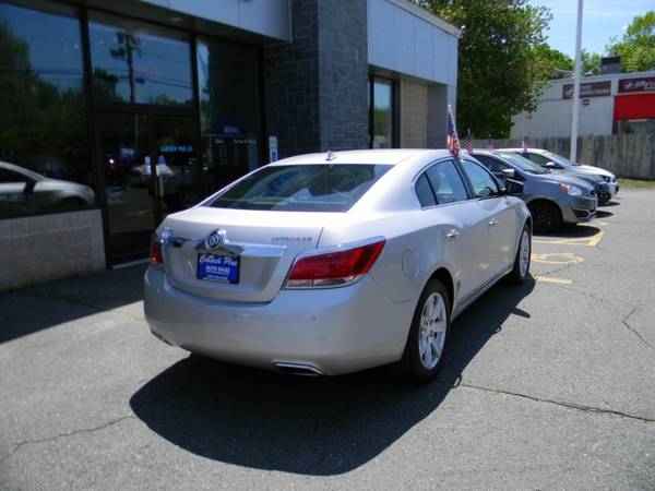 2012 Buick LaCrosse 3.6L V6 LUXURY SEDAN WITH PREMIUM PACKAGE 1 for sale in Plaistow, NH – photo 6