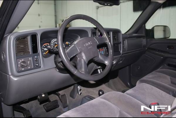 2005 GMC Sierra 2500 HD Crew Cab Pickup 4D 6 1/2 ft for sale in North East, PA – photo 12