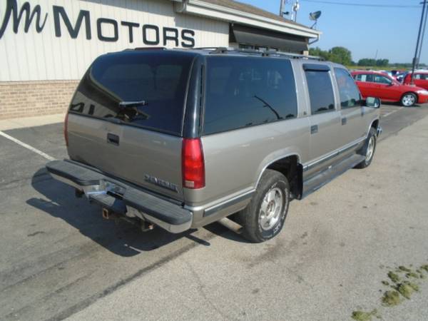 1999 Chevrolet Suburban K1500 4WD for sale in Mooresville, IN – photo 8