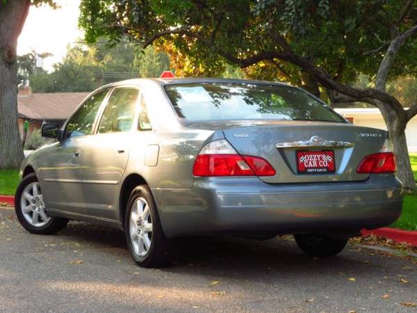 2004 Toyota Avalon 4dr Sdn XLS w/Bench Seat***All Credit Welcome***... for sale in Garden City, OR – photo 3