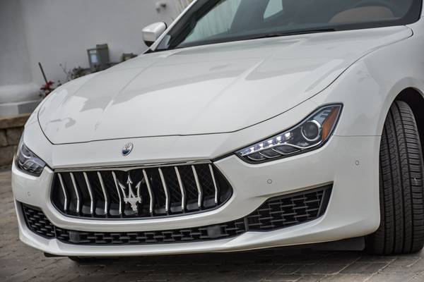 2019 Maserati Ghibli S sedan Bianco for sale in Downers Grove, IL – photo 11