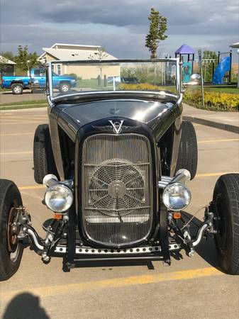 Beautiful 1932 Ford Roadster with Removable Hardtop - cars & trucks... for sale in Allen, TX – photo 11
