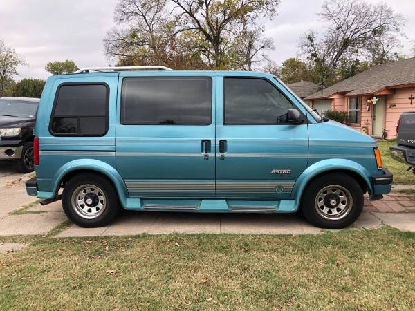 Astro Van Elite - cars & trucks - by owner - vehicle automotive sale for sale in Grand Prairie, TX – photo 4