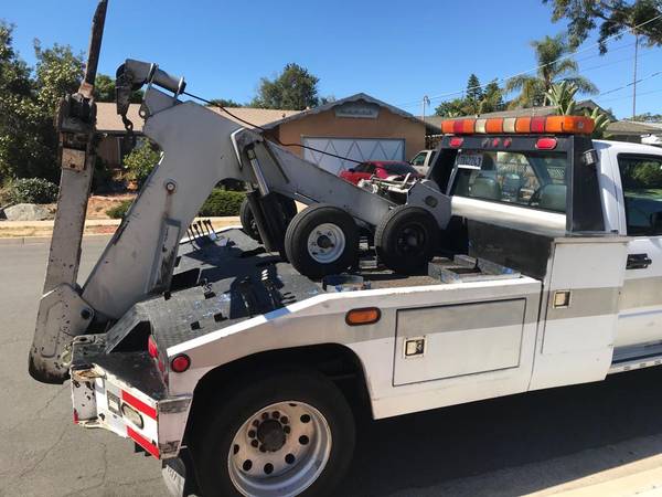 Tow Truck GMC 3500 for sale in San Diego, CA – photo 5
