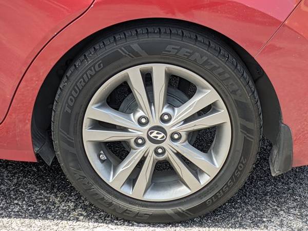 2017 Hyundai Elantra Value Edition SKU: HU430551 Sedan - cars & for sale in North Richland Hills, TX – photo 18
