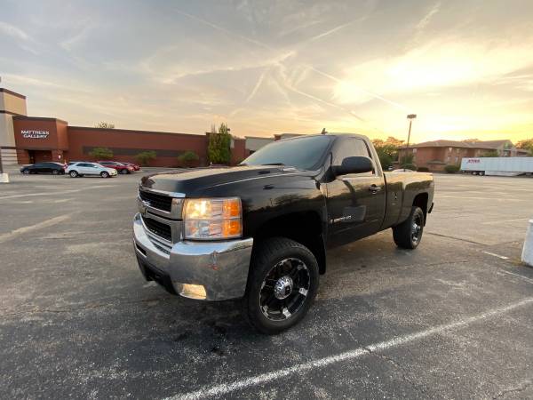 2007.5 chevy 2500hd single cab 4x4 duramax for sale in Springboro, OH