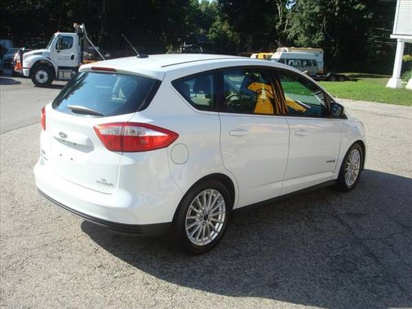 2014 Ford C-MAX Hybrid SE - CALL/TEXT - - by dealer for sale in Haverhill, MA – photo 4