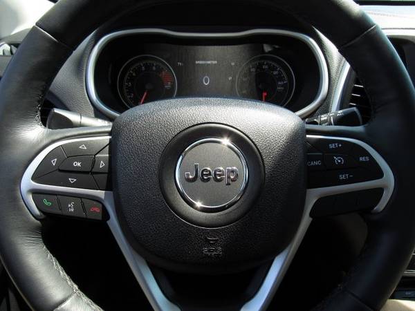 2016 Jeep Cherokee Limited hatchback Light Brownstone Pearlcoat for sale in Boyertown, PA – photo 20