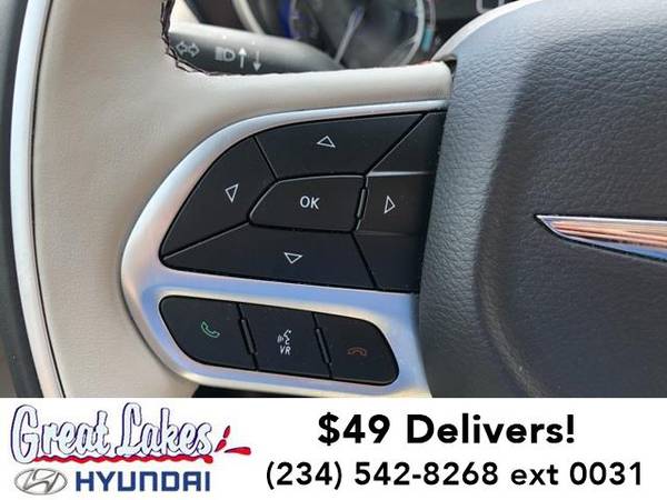 2017 Chrysler Pacifica mini-van Limited for sale in Streetsboro, OH – photo 23