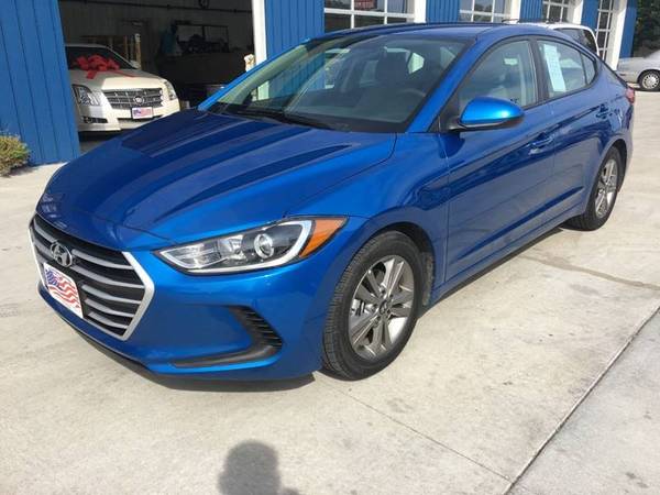 ★★★ 2018 Hyundai Elantra SEL / $1400 DOWN! ★★★ for sale in Grand Forks, MN – photo 2