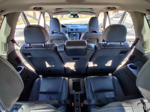 2009 Volvo XC90 AWD 3 row seats - cars & trucks - by owner - vehicle... for sale in Brooklyn, NY – photo 11