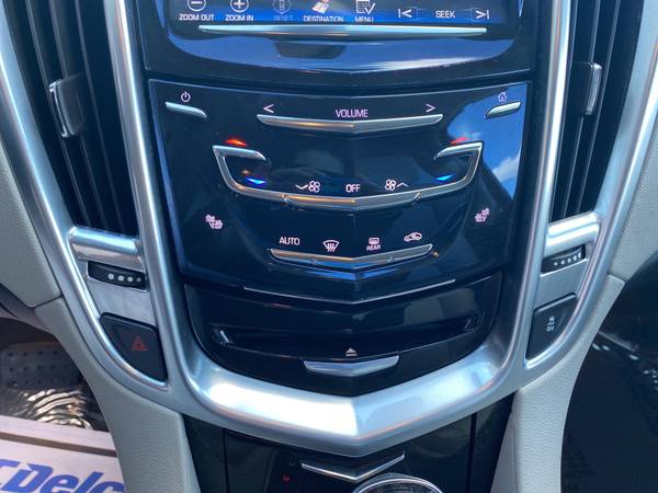 2016 Caddy Cadillac SRX Luxury Collection hatchback Crystal Red for sale in Jerome, ID – photo 23