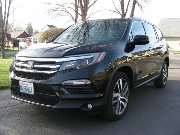 2016 Honda Pilot AWD 4dr Elite w/RES & Navi - Mid quad seats - cars for sale in College Place, OR – photo 4