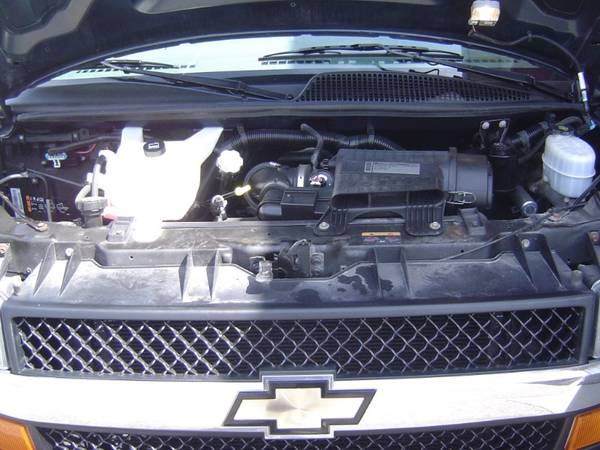 2011 Chevrolet Express Passenger AWD 1500 135 1LT for sale in Waite Park, MN – photo 23