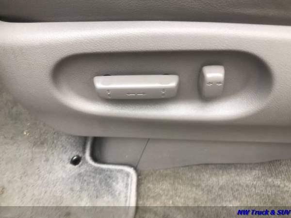 2010 Honda Odyssey Touring Leather NAV DVD Clean Carfax Local Famil for sale in Milwaukee, OR – photo 22