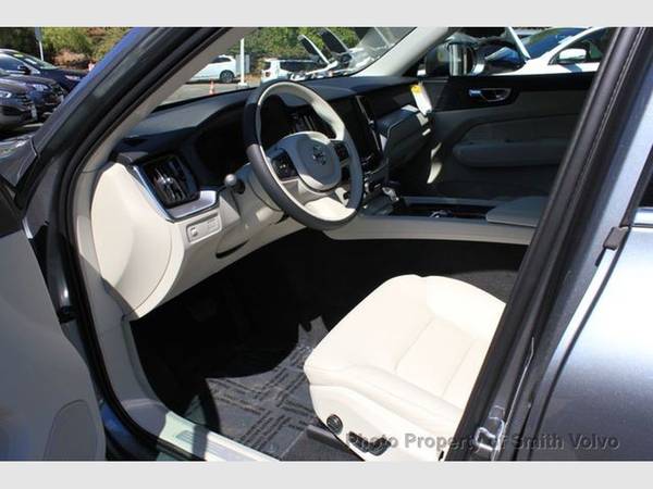 2020 Volvo XC60 T5 AWD Momentum SAVE 6,600 OFF MSRP - cars & trucks... for sale in San Luis Obispo, CA – photo 14