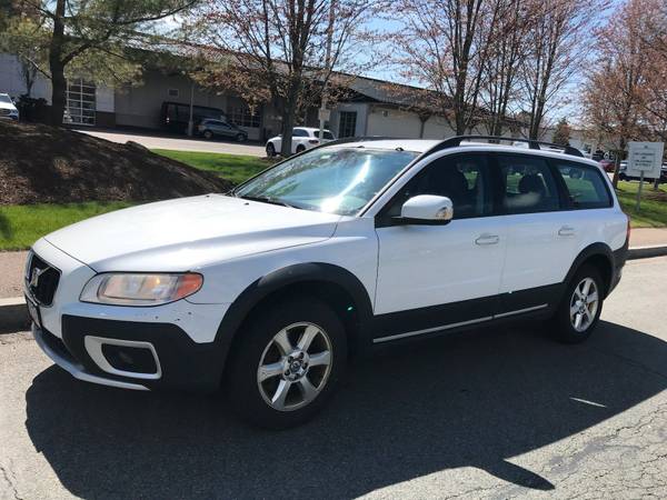 Volvo XC70 2008 116k Miles! for sale in Newtonville, MA – photo 2