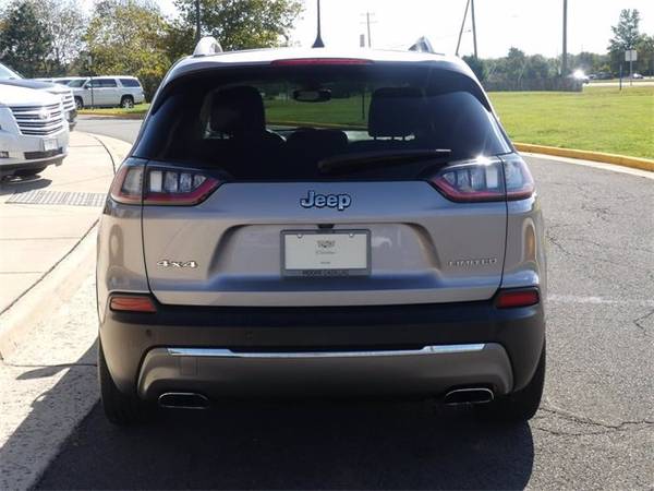 2019 Jeep Cherokee Limited suv Billet Silver Metallic Clearcoat -... for sale in CHANTILLY, District Of Columbia – photo 22