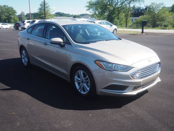 2018 Ford Fusion SE - cars & trucks - by dealer - vehicle automotive... for sale in Carmichaels, WV – photo 5