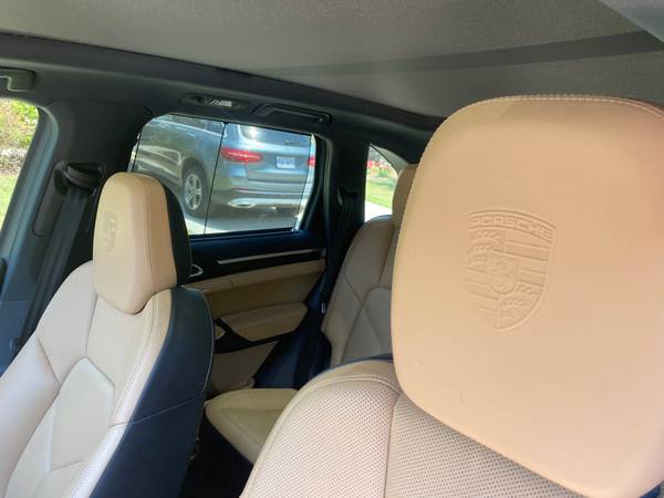 2017 Porsche Cayenne Platinum Edition for sale in Cary, NC – photo 14
