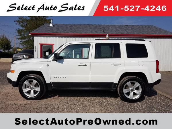 2014 JEEP PATRIOT LATITUDE 4X4 - cars & trucks - by dealer - vehicle... for sale in Redmond, OR – photo 2