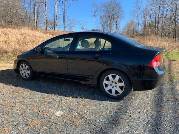 2006 Honda Civic FWD - cars & trucks - by dealer - vehicle... for sale in Shelburne Falls, MA – photo 2